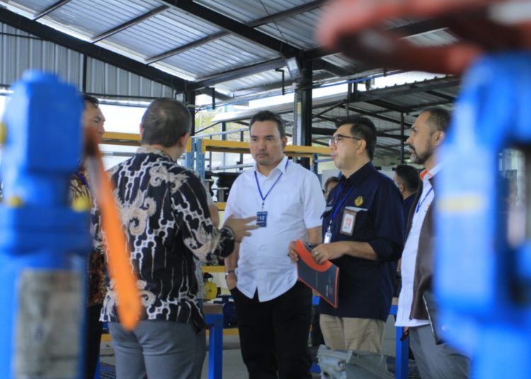 Wakil Bupati Muba Beni Hernedi saat mengunjungi Petrotekno Technical School, di Ciloto Puncak Bogor, Jawa Barat, Jumat (28/02). (humas pemkab muba)