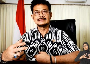 Menteri Pertanian Syahrul Yasin Limpo dalam telekonferensi yang dipantau melalui Media Center Gugus Tugas Percepatan Penanganan COVID-19, Graha Badan Nasional Penanggulangan Bencana (BNPB) Jakarta, Minggu (26/04). (fornews.co/ss youtube)