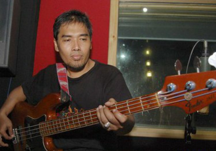 Eks bassist Dewa 19 Erwin Prasetya meninggal dunia Sabtu (02/05) pagi. (fornews.co/ist)