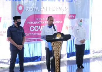 Wali Kota Palembang Harnojoyo saat memberikan keterangan di media center Gugus Tugas Percepatan Penanganan COVID-19 Kota Palembang baru-baru ini. (fornews.co/ist)