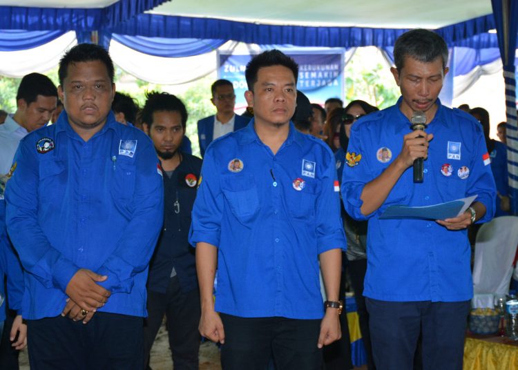 Ketua DPD PAN Kabupaten OKI, Rohmat Kurniawan (pegang mic). (IST)