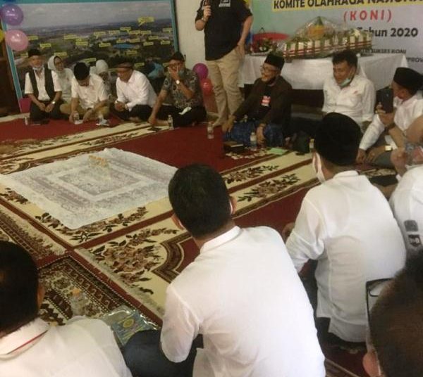 Suasana peringatan HUT ke-82 KONI Sumsel di Aula KONI Sumsel, Jumat (16/10). (fornews.co/humas koni sumsel)