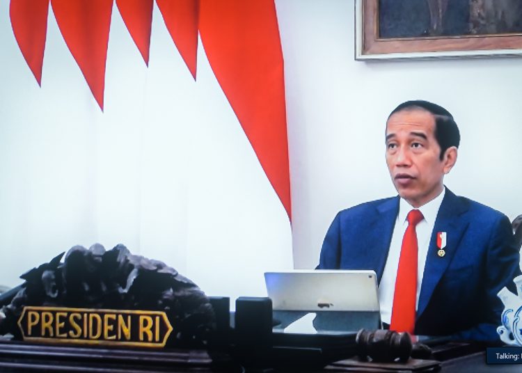 Presiden Jokowi memimpin Ratas Percepatan Penyerapan Garam Rakyat secara virtual, di Istana Merdeka, Jakarta, Senin (5/10 pagi. (fornews.co/foto: Humas/Ibrahim)