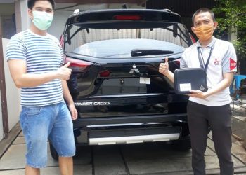 Fabian Tanumihardja, pelanggan Blibli asal Jakarta, yang berhasil mendapatkan Mitsubishi Xpander Cross 1.5 A/T dengan harga Rp120 juta di Blibli Histeria 10.10. (fornews.co/ist)