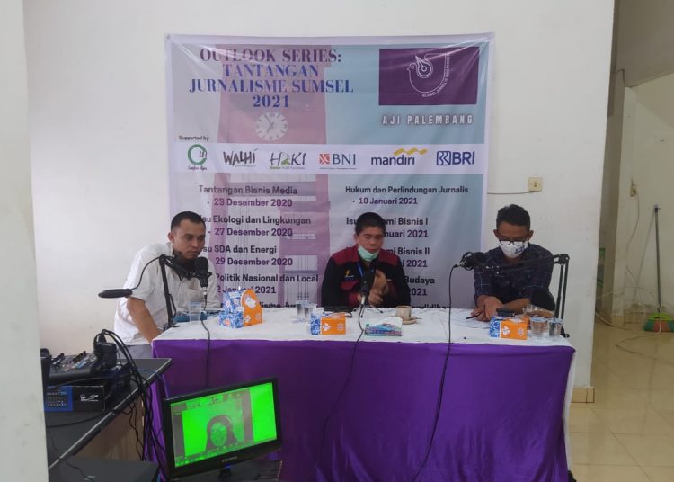 Outlook Series Tantangan Bisnis Media yang diselenggarakan Aliansi Jurnalis Independen (AJI) Palembang, Rabu (23/12). (IST)