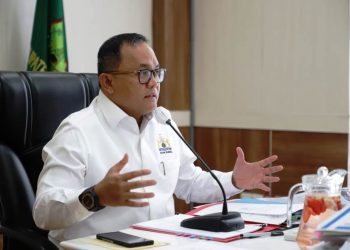 Bupati Muba Dodi Reza Alex saat rapat dengan SKK Migas secara virtual, Kamis (7/1/2021). (fornews.co/humas pemkab muba)