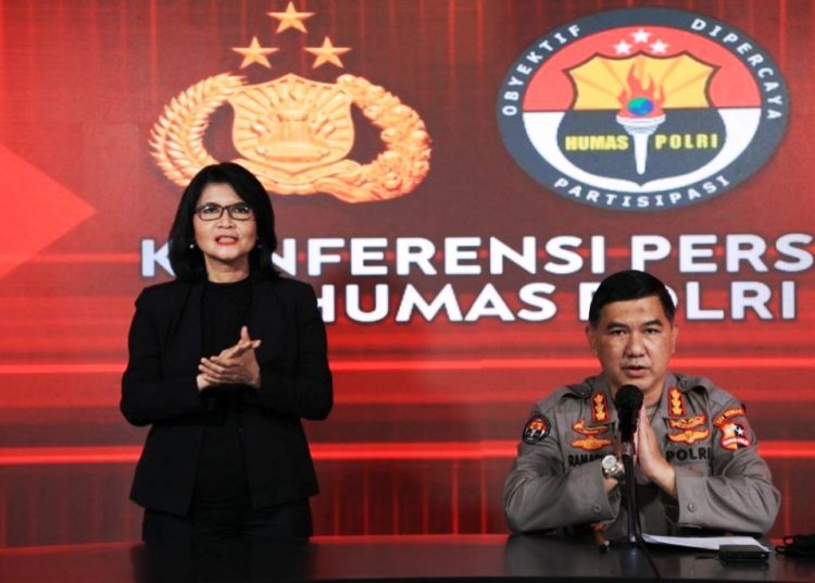 Kabag Penum Divisi Humas Polri Kombes Ahmad Ramadhan saat memberikan keterangan pers di Mabes Polri, Rabu (17/3/2021). (fornews.co/humas polri)