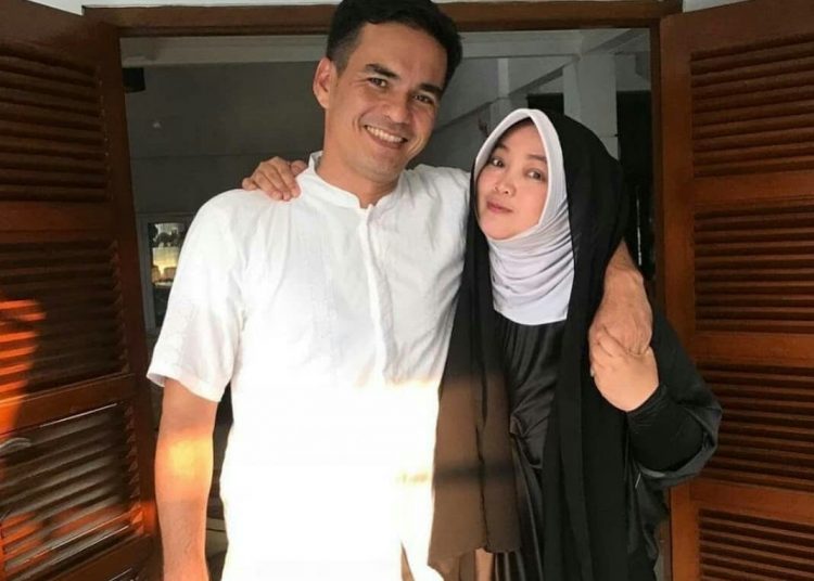Teddy Syach dan Rina Gunawan. (Foto: istimewa)