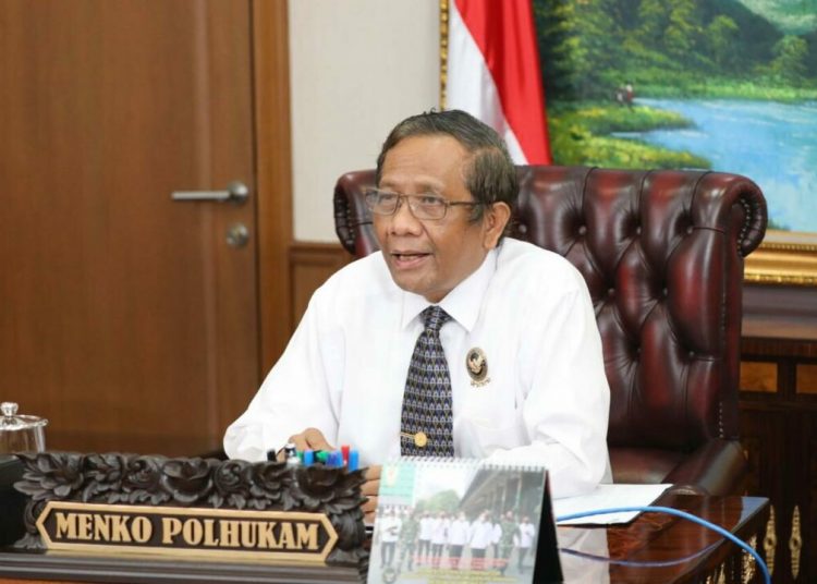 Menko Polhukam Mahfud MD menyebut jurnalis bukan musuh, tetapi teman untuk mempercepat pengungkapan kasus. Oleh sebab itu, pekerjaan jurnalis jangan diganggu. (istimewa/kemenko polhukam)