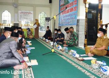 Wakil Bupati Lahat Haryanto saat menghadiri pembukaan STQH Kabupaten Lahat Tahun 2021 di Masjid Baitul Makmur, Senin (5/4/2021). (fornews.co/kominfo lahat)