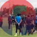 Pelatih Kepala Sriwijaya FC Nil Maizar memberikan arahan kepada pemain usai latihan, Senin sore (5/4/2021). (fornews.co/iwan setiawan)