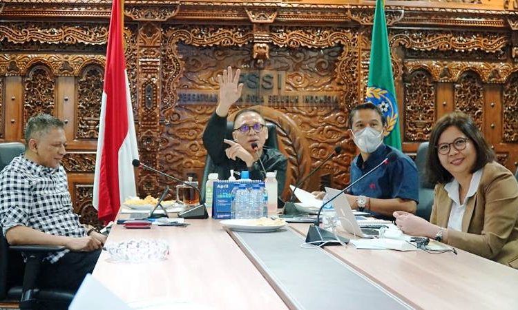 Ketua Umum PSSI Mochamad Iriawan saat memimpin Emergency Exco Meeting, Selasa (25/5/2021). (fornews.co/pssi)