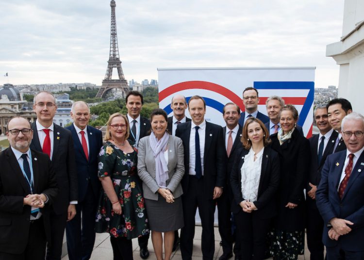 KELOMPOK G7. (foto fornews.co/elysee)