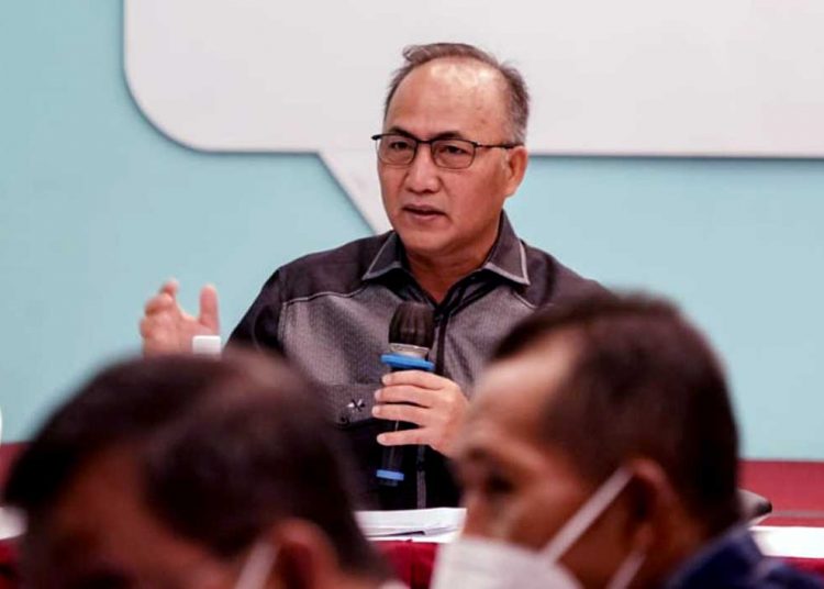 SEKDA Muba itu menyampaikan, lancarnya pembangunan jalan tol juga menjadi konsen utama Bupati Dodi Reza Alex Noerdin. (fornews.co/humas pemkab muba)