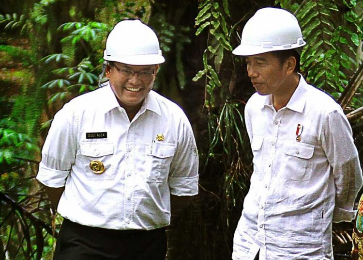 KEPALA Daerah Musi Banyuasin Dodi Reza Alex Noerdin dan Presiden RI Joko Widodo saat pembuatan film dokumenter. (foto fornews.co/humas pemkab muba)