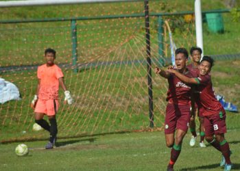 Pemain PS Palembang melakukan selebrasi usai mencetak gol ke gawang Persimura, di Stadion Talang Jimar, Jumat (17/12/2021). (fornews.co/ist)