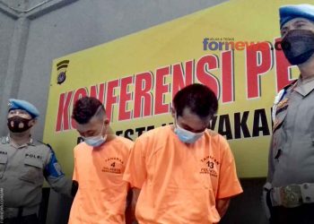 DUA pelaku berinisial JRIP (21) warga Sewon, Bantul, ANH (21) warga Mergangsan, Yogya, sudah diamankan polisi. Sedangkan MZH (21) warga Lampung, dalam perjalanan dari Lampung ke Yogya. (foto fornews.co/adam)