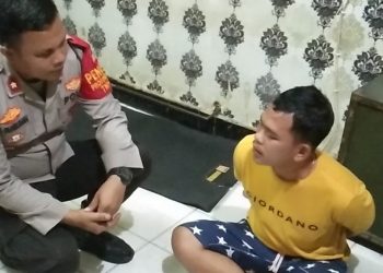 Satu tersangka begal motor Palembang, M Aji Saputra, usai diringkus tim Satreskrim Polsekta Ilir Barat I Palembang, Jumat (10/6/2022). (fornews.co/ist)