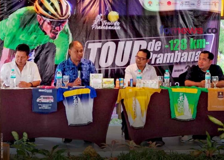 JUMPA Pers persiapan pelaksanaan Tour de Prambanan 2022 di Taman Sari, Jayakarta Yogyakarta,Rabu (27/7/2022) sore. (foto fornews.co/adam)