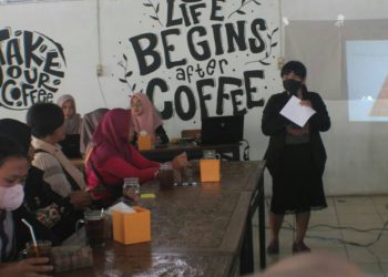 YAYASAN Rumah Impian Indonesia tawarkan solusi anak berkualitas melalui Selected Parents Meeting. Salah satu Recalling YRII, Yunita, mengungkapkan kelebihan anak-anak zaman ini sangat terbuka meski memiliki kelemahan. (foto fornews.co/yrri)