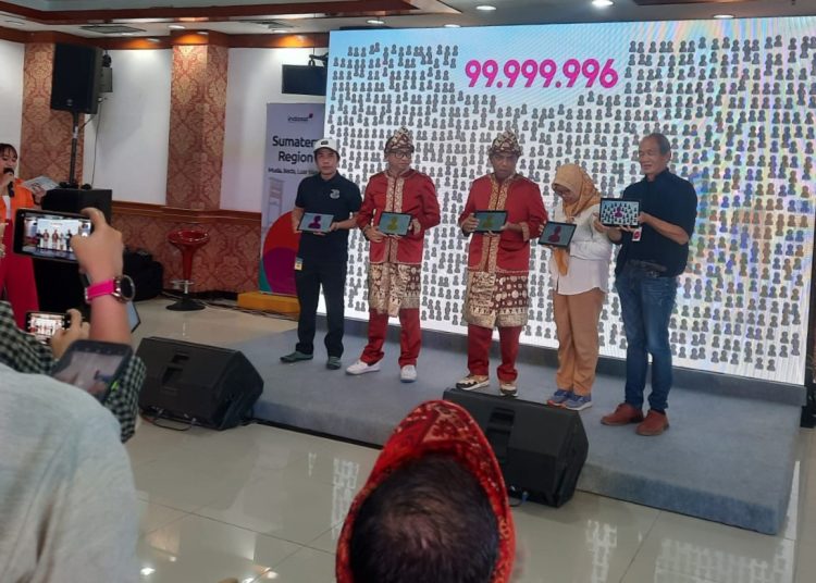Suasana perayaan pencapaian 100 juta pelanggan IOH di Kantor Regional Palembang, Jumat (9/12/2022). (fornews.co/ist)