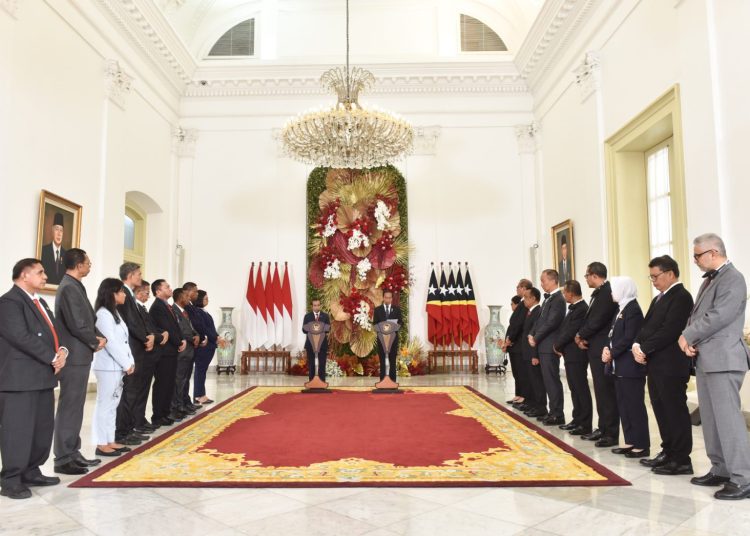 Presiden Jokowi dan PM Taur Matan Ruak, memberikan pernyataan pers bersama, di Istana Kepresidenan Bogor, Jawa Barat, Senin (13/02/2023). (fornews.co/Humas Setkab/Jay)