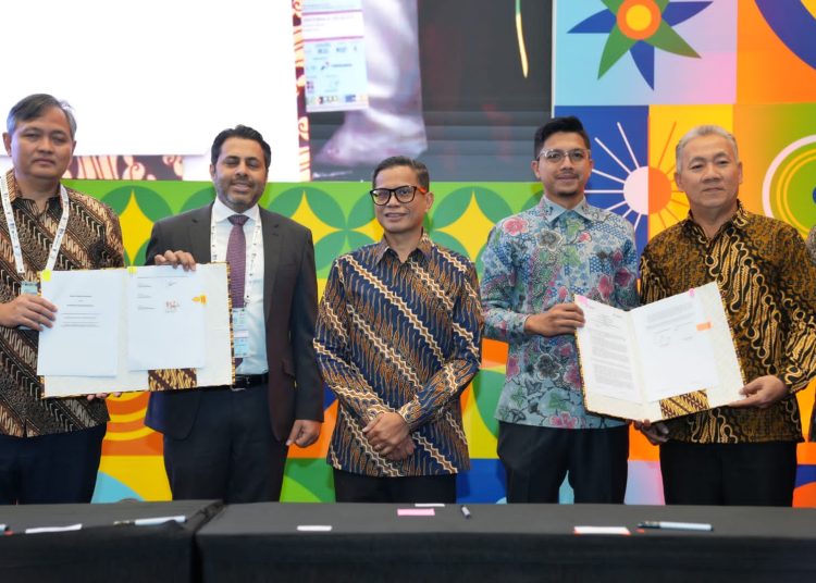 Penandatanganan nota kesepahaman (MoU) antara PGN dan Pertamina NRE, yang menjadi dasar komunikasi, diskusi, serta kajian pelaksanaan kerjasama, Kamis, (13/07/2023). (fornews.co/ist)