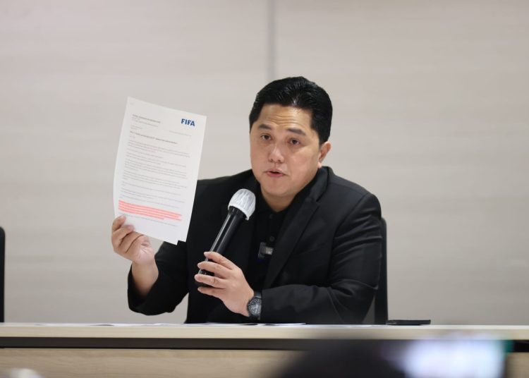 Ketua Umum PSSI Erick Thohir saat konferensi pers di Jakarta, Selasa (25/7/2023). (fornews.co/ist)