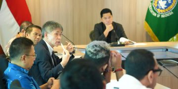 Ketua Umum PSSI, Erick Thohir, saat berbicara pada rapat Exco PSSI bersama Komisi Wasit dan PT LIB, di Jakarta, Rabu (3/4/2024). (fornews.co/ist)