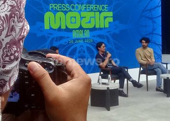 AKTOR Reza Rahardian dalam pembukaan ARTJOG 2025 - Motif: Amalan di pada Jum'at siang, 20 Juni 2025 di Jogja National Museum (JNM) Jogjakarta. (foto fornews.co/adam)