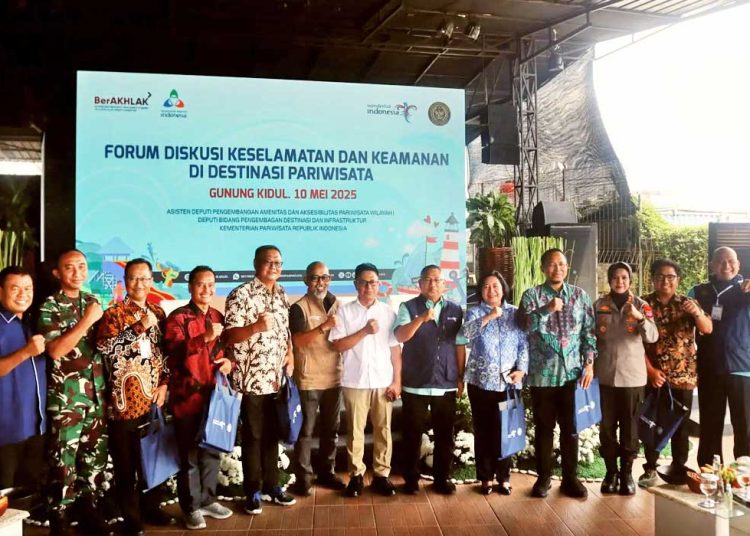 FORUM Diskusi Keselamatan dan Keamanan di Destinasi Pariwisata di HeHa Sky View, Kabupaten Gunungkidul, Jogjakarta pada Sabtu, 10 Mei 2025. (foto fornews.co/kemenpar)