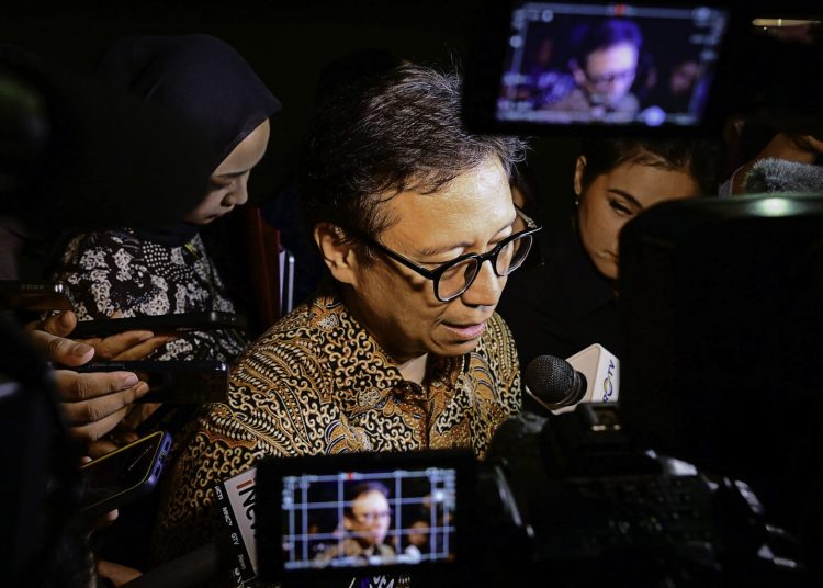 Menkes, Budi Gunadi Sadikin, saat memberikan keterangan kepada awak media usai bertemu Presiden Prabowo Subianto di Istana Merdeka, Jakarta, pada Selasa (3/6/2025). (fornews.co/Foto: BPMI Setpres)