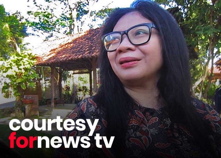 ALIA Swastika selaku Direktur Biennale Jogja. (foto fornews.co/fornews tv)