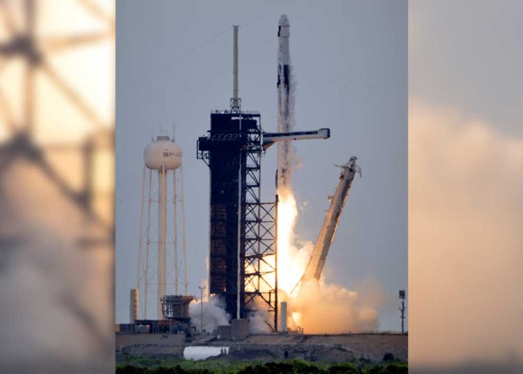 ROKET SpaceX Falcon 9 diluncurkan dari Kompleks Peluncuran 39A di Pusat Antariksa Kennedy milik NASA di Florida pada Jum'at waktu setempat, 1 Agustus 2025. (foto fornews.co/nasa)