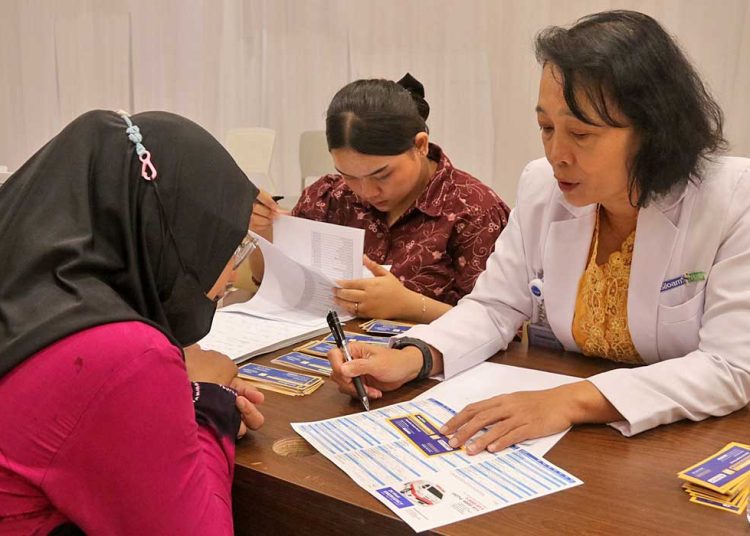 PELAYANAN pasien kanker di RS Siloam, Jogja, Senin, 13 Oktober 2025. (foto fornews.co/pemkot jogja)