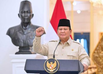 PRESIDEN Prabowo Subianto dalam pidatonya menegaskan perjuangan ini belum selesai wajib memastikan seluruh rakyat Indonesia hidup layak dan sejahtera. (foto fornews.co/setpres)
