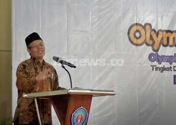 OLIMPIADE Ahmad Dahlan (OlympicAD) VIII resmi dibuka oleh Dr Muhammad Ikhwan Ahada S.Ag selaku Ketua PWM DIY Sabtu, 22 November, di Grha Ibnu Sina SMA Muhammadiyah 2 Yogyakarta. (foto fornews.co/adam)