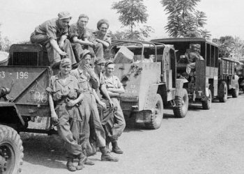 TENTARA Belanda pada Agresi Militer II mendapatkan perlawanan dari pasukan gerilya Indonesia. (national museum van wereldculturen/c.j. taillie via wikimedia commons (cc by-sa 3.0))