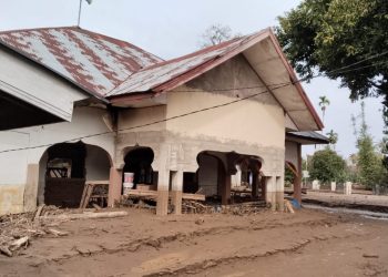 Potret pasca bencana banjir dan longsor di salah satu wilayah Desa Dayah Husen, Kecamatan Meurah Dua, Kabupaten Pidie Jaya, Sabtu (29/11/2025). (fornews.co/ist)