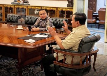 PRESIDEN Prabowo Subianto menerima Wakil Ketua Dewan Perwakilan Rakyat (DPR) RI, Prof. Sufmi Dasco Ahmad, di Istana Merdeka, Jakarta, pada Senin siang, 15 Desember 2025. (foto fornews.co/setpres bpmi)