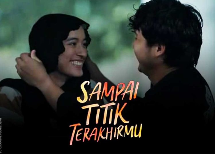 “Sampai Titik Terakhirmu” dibintangi oleh Arbani Yasiz (Alby) dan Mawar Eva De Jongh (Shella) didukung oleh para pemain lain seperti Unique Priscilla, Kiki Narendra, Yasamin Jasem, Tika Panggabean, Onadio Leonardo, dan Siti Fauziah. (grafis fornews.co/foto jaff)