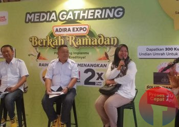 Kepala Wilayah Sumatra Bagian Selatan Adira Finance, Rudy Sumaryadi dan Head of Regional Business Sumatra Bagian Selatan Adira Finance, Nurahmat Bagyo Andriyanto, pada Media Gathering Sobat Adira Expo Palembang di Dapoer Bela, Rabu (25/2/2026). (fornews.co: foto: Sidratul Muntaha)