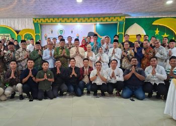 Persyarikatan Muhammadiyah dan AMM Sumsel bersama Ketua DPRD Sumsel, Andie Dinialdie, di rumah dinas Ketua DPRD Sumsel, Palembang, Selasa (24/3/2026). (fornews.co/foto: ist)