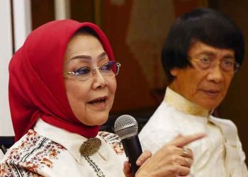 GURU Besar Universitas Indonesia (UI), Rose Mini Agoes Salim dan Ketua Lembaga Perlindungan Anak Indonesia (LPAI) Seto Mulyadi di Jakarta, Selasa, 17 Maret. (foto fornews.co/komdigi)