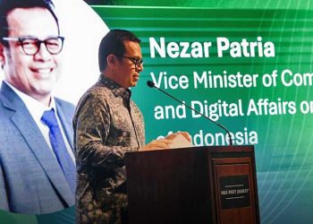 WAKIL Menteri Komunikasi dan Digital, Nezar Patria, mengungkapkan pergeseran pemanfaatan kecerdasan artifisial (AI) dalam forum Deloitte Indonesia CFO Forum 2026 di Jakarta. (foto fornews.co/komdigi)