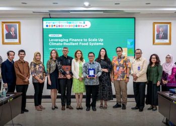PROGRAM bertajuk "UN Joint Programme: Leveraging Finance to Scale Up Climate Resilient Food Systems" akan berlangsung hingga 2027. Program ini diluncurkan di Gedung Bappenas, Jakarta pada Kamis, 9 April. (foto fornews.co/bappenas)