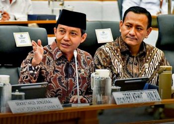 MENTERI Kehutanan, Raja Juli Antoni, dalam rapat kerja bersama Komisi IV DPR RI di Jakarta, Selasa, 15 April. (foto fornews.co/kemenhut)