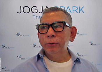 PENDIRI Jogja Spark, Imat Badruddin, usai peresmian Jogja Spark di PDIN menyebut dengan keberadaan kantor di New York, yang akan menjadi pintu kolaborasi dengan industri kreatif global, Selasa, 28 April 2026. (foto fornews.co/adam)