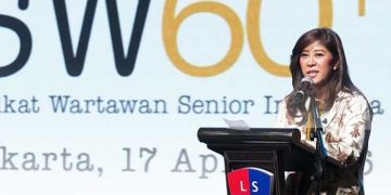MENKOMDIGI Meutya Hafid memberikan sambutan dalam acara Deklarasi Serikat Wartawan Senior Indonesia di Gedung LSPR Sudirman Park, Jakarta Pusat, Jum'at, 17 April 2026. (foto fornews.co/ardi widiyansah/komdigi)