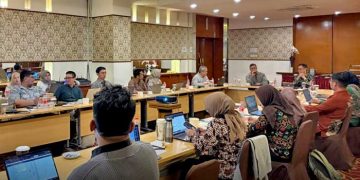 RAPAT Koordinasi dan Sinkronisasi terkait Kebijakan Masa Transisi Pelindungan Data dan Transaksi Elektronik di Bogor, Jawa Barat, pada Kamis, 16 April 2026. (foto fornews.co/kemenko polkam)
